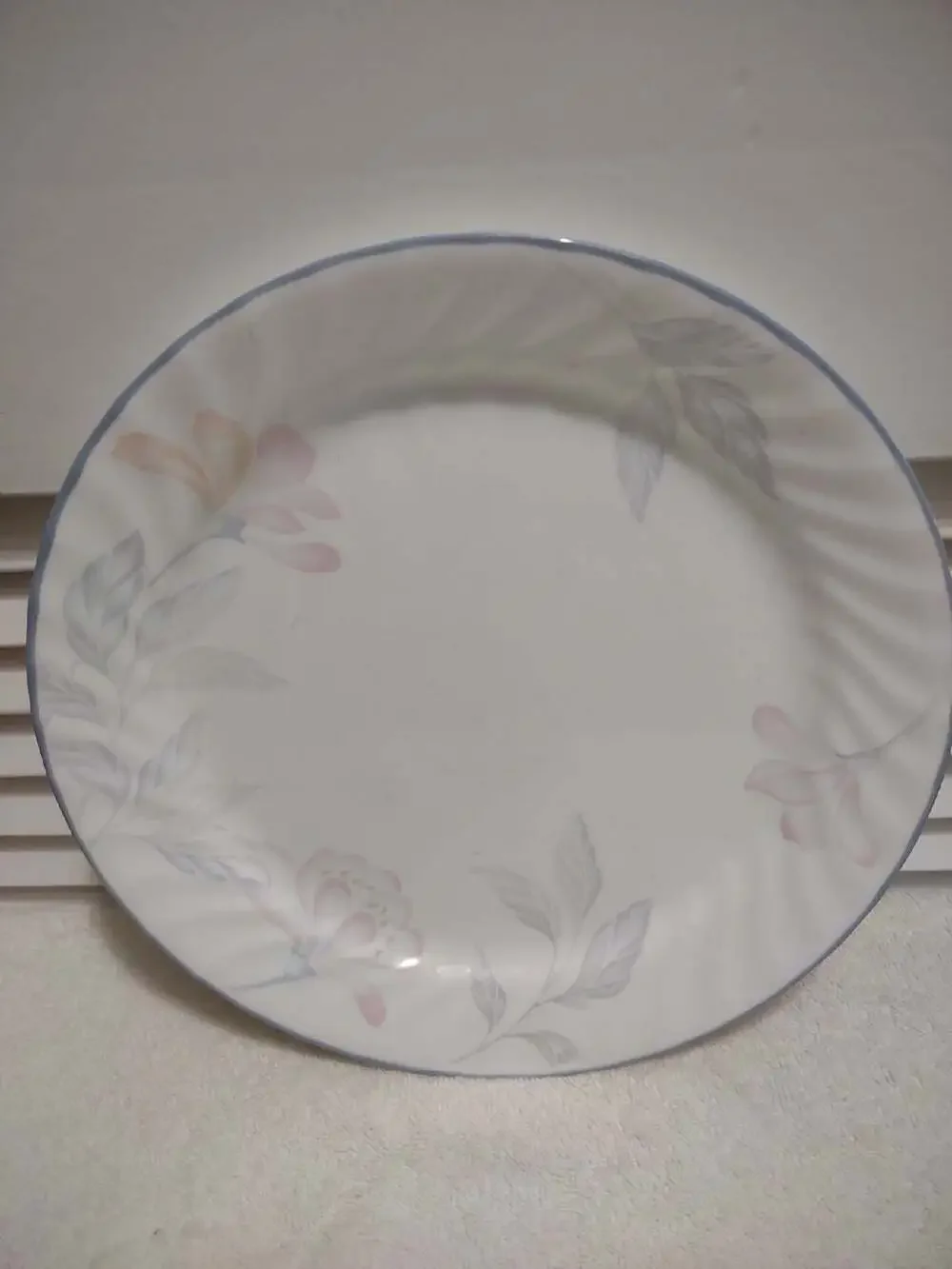 Corelle Pink Trio Vitrelle swirl rim pastel floral 10.25